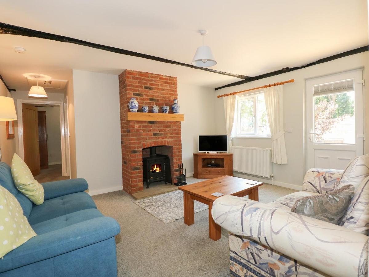 Hadleigh Farm Cottage King's Lynn Exterior photo
